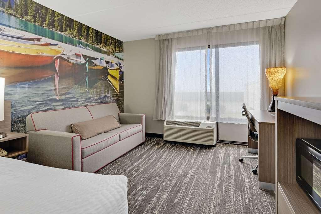Clarion Pointe Near Erie Casino Hotel Kearsarge Kamer foto