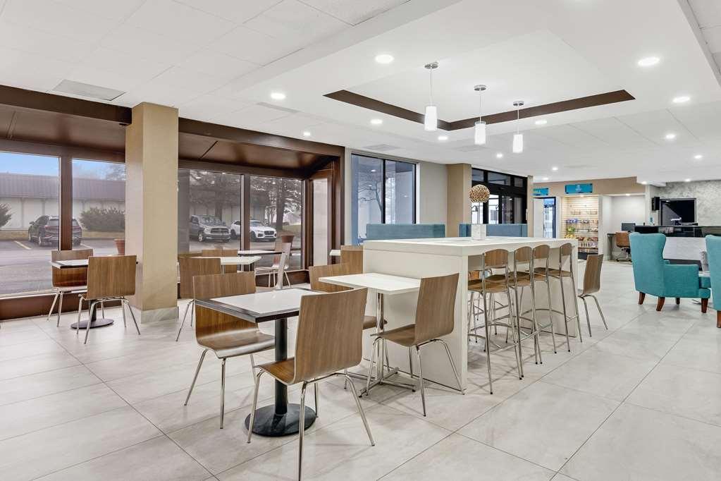 Clarion Pointe Near Erie Casino Hotel Kearsarge Interieur foto